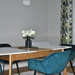Appartement De 80 M² Proche Gare Du Nord