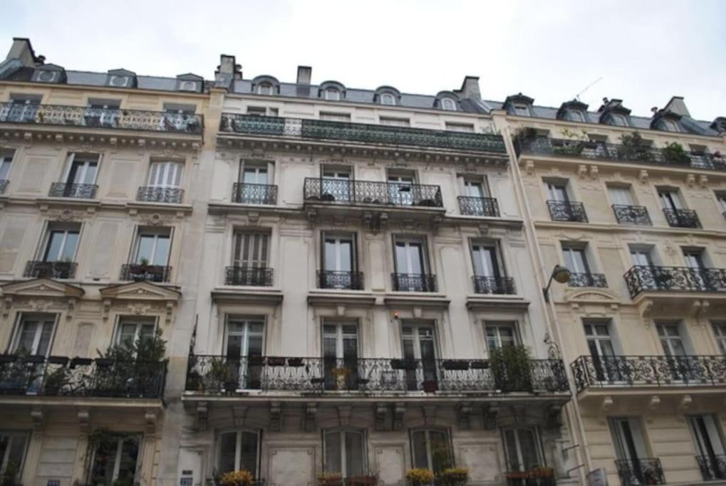 De 80 M² Proche Gare Du Nord Paris
